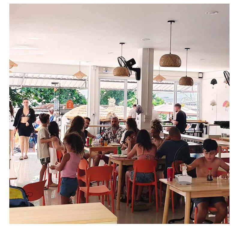 HikeTime Koh Tao Hostel （HikeTime FAN Restaurant，HiTurbo Diving Equapment Shop）